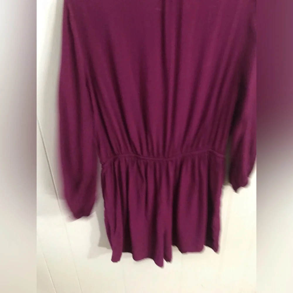 Old Navy Romper w Pockets - Picture 3 of 6